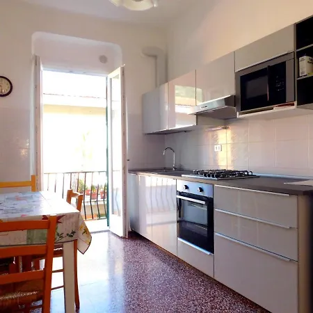A Casa Di Cecilia!! Apartment Levanto