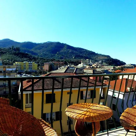 A Casa Di Cecilia!! *